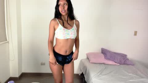 Snapshot of melody24_ chatting on February 2025 02:58:02 PM melody24_ online show from February 2025 02:58:02 PM