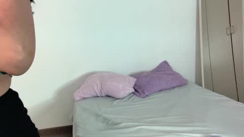 Snapshot of melody24_ chatting on March 2025 06:23:02 PM melody24_ online show from March 2025 06:23:02 PM