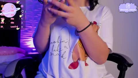 Melody online show from November 2025 08:47:01 PM