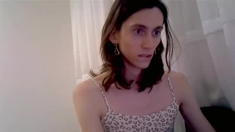 Snapshot of melody_gepards chatting on December 2025 10:50:01 PM Melody online show from December 2025 10:50:01 PM