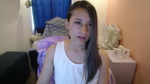 Snapshot of melody_sofia1 chatting on January 2025 09:16:01 PM Melody online show from January 2025 09:16:01 PM