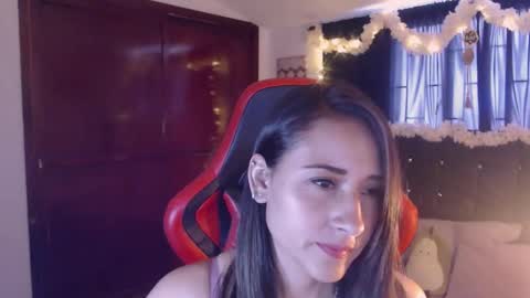 Snapshot of melody_sofia1 chatting on October 2025 03:47:02 PM Melody online show from October 2025 03:47:02 PM