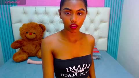 I AM MELODY online show from December 2024 07:10:01 PM