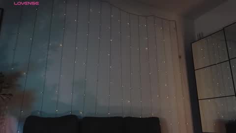 Snapshot of melodykey_x chatting on February 2025 05:33:01 PM melody online show from February 2025 05:33:01 PM