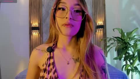 melodylanee online show from May 2026 11:04:02 AM