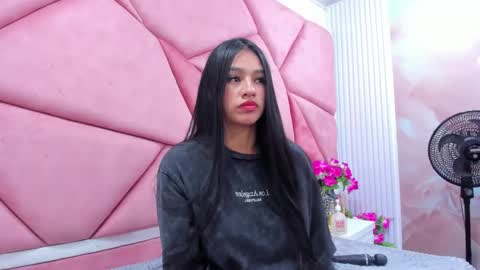 Melodysmithass online show from February 2026 06:22:01 AM