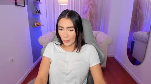 MELODYPVT IS OPEN online show from October 2025 01:01:02 PM