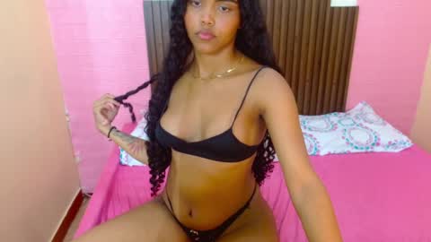 Snapshot of melodyylove chatting on November 2025 02:01:02 AM MY NAME IS MELODY online show from November 2025 02:01:02 AM