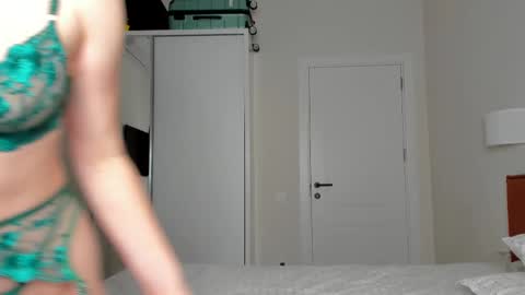 Snapshot of melon_mussy chatting on February 2025 03:35:01 PM melon_mussy online show from February 2025 03:35:01 PM