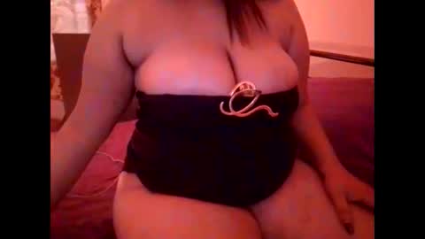 Merry online show from November 2025 08:47:01 AM