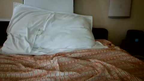 Snapshot of melxiss chatting on November 2025 07:03:01 PM melxiss online show from November 2025 07:03:01 PM