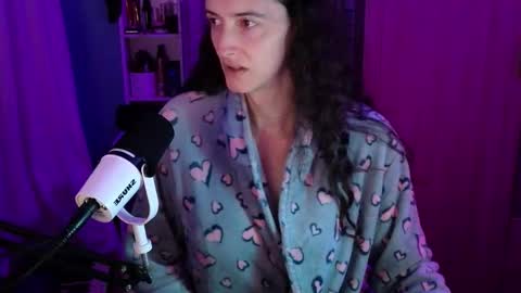 Megumi  Aina online show from November 2025 05:28:02 PM