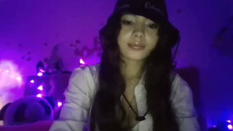 Heart  online show from December 2025 11:03:02 PM