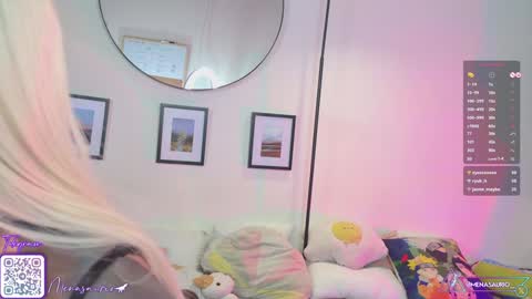 Snapshot of menasaurio_ chatting on January 2025 06:24:02 PM Mena Help me reach 700 thumbs up online show from January 2025 06:24:02 PM