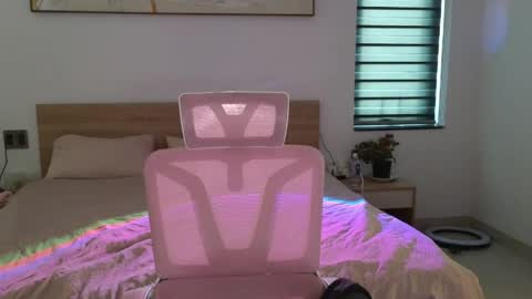 Mencialo online show from May 2026 12:52:02 AM