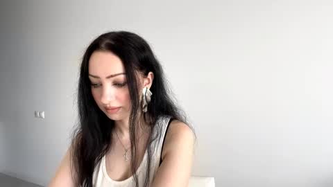 MeowAlika online show from June 2026 10:18:02 AM