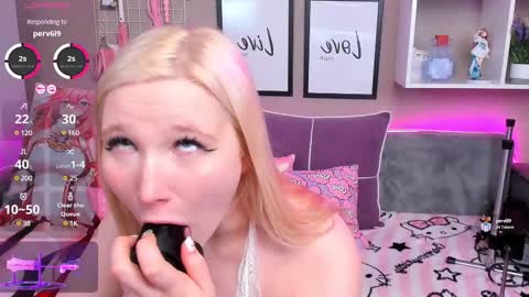 MeowkaKitty online show from March 2025 09:40:01 AM