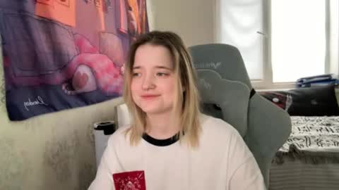 Snapshot of meowki4 chatting on January 2025 09:28:01 AM meowme online show from January 2025 09:28:01 AM