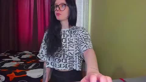 Snapshot of meowli chatting on March 2025 06:53:02 AM meowli online show from March 2025 06:53:02 AM