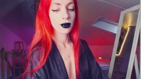 Snapshot of meowroslava chatting on June 2026 10:32:01 AM meowroslava online show from June 2026 10:32:01 AM