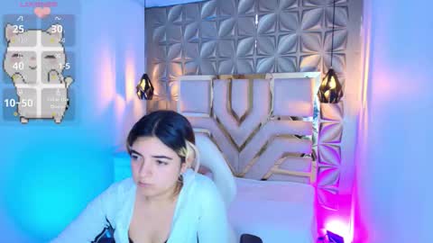    online show from October 2025 07:20:02 PM