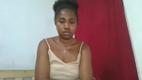 meraldaaaa online show from October 2025 03:06:02 AM