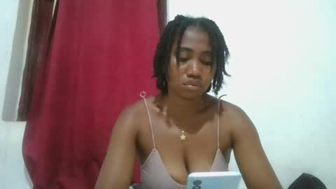 meraldaaaa online show from October 2025 05:53:02 AM