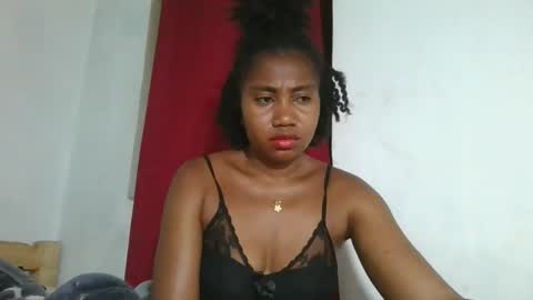 meraldaaaa online show from November 2025 10:53:02 PM