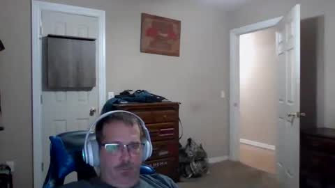 mercer1977 online show from October 2025 01:57:01 AM