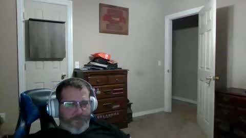 Snapshot of mercer1977 chatting on March 2026 01:05:02 PM mercer1977 online show from March 2026 01:05:02 PM