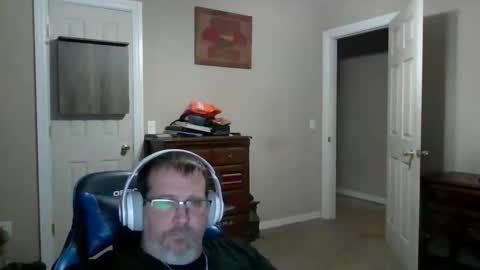 Snapshot of mercer1977 chatting on May 2026 09:25:01 AM mercer1977 online show from May 2026 09:25:01 AM