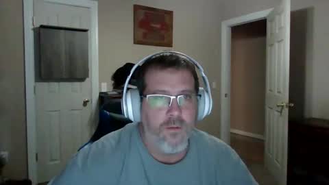 Snapshot of mercer1977 chatting on May 2026 11:22:02 PM mercer1977 online show from May 2026 11:22:02 PM
