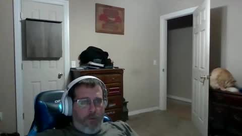 Snapshot of mercer1977 chatting on May 2026 03:33:02 AM mercer1977 online show from May 2026 03:33:02 AM