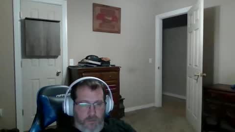 Snapshot of mercer1977 chatting on May 2026 12:45:02 PM mercer1977 online show from May 2026 12:45:02 PM