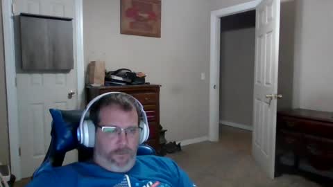 mercer1977 online show from July 2026 06:32:01 PM