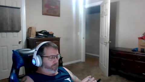 mercer1977 online show from August 2026 01:38:02 PM
