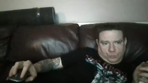 Snapshot of mercher627021 chatting on February 2025 09:33:02 PM ezio online show from February 2025 09:33:02 PM