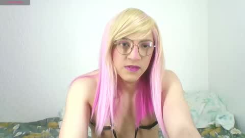 Snapshot of mercie_11 chatting on October 2025 02:36:02 AM MERCIE online show from October 2025 02:36:02 AM