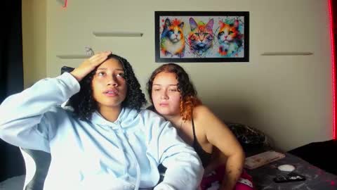 Snapshot of meredit_cristi23 chatting on February 2026 05:55:01 AM CRISTI AND MEREDIT online show from February 2026 05:55:01 AM