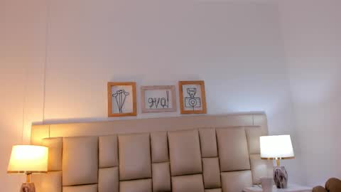 Snapshot of meredit_lane chatting on January 2025 02:50:02 AM online show from January 2025 02:50:02 AM