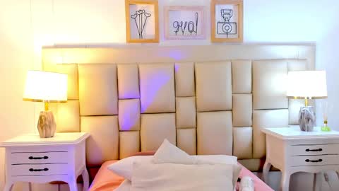 Snapshot of meredit_lane chatting on January 2025 06:16:01 AM online show from January 2025 06:16:01 AM