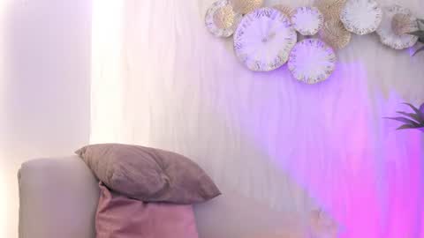   online show from July 2026 06:54:01 PM