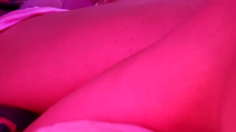 gurlnips online show from February 2025 09:51:02 AM