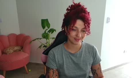 Snapshot of merida__freckles chatting on April 2026 01:30:01 PM Miss Freckles online show from April 2026 01:30:01 PM