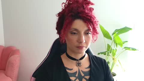 Snapshot of merida__freckles chatting on April 2026 04:11:02 PM Miss Freckles online show from April 2026 04:11:02 PM