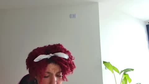 Snapshot of merida__freckles chatting on April 2026 02:56:01 PM Miss Freckles online show from April 2026 02:56:01 PM