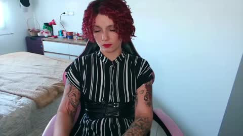 Snapshot of merida__freckles chatting on May 2026 07:18:01 PM Miss Freckles online show from May 2026 07:18:01 PM