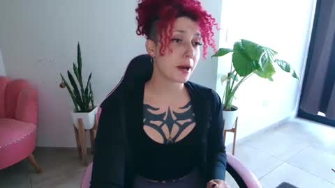 Snapshot of merida__freckles chatting on June 2026 06:11:02 PM Miss Freckles online show from June 2026 06:11:02 PM