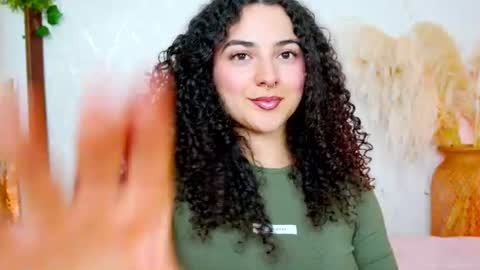 Merida Bell online show from July 2026 09:58:01 PM