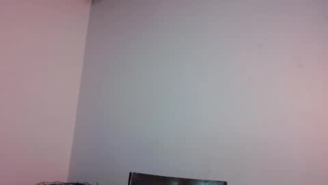 Snapshot of meridafaux_ chatting on January 2026 10:59:02 PM Merida online show from January 2026 10:59:02 PM